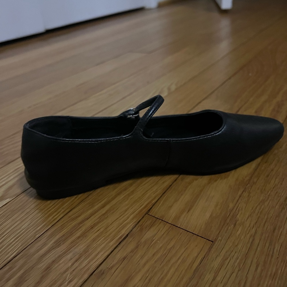BLACK BALLET FLATS OPEN EDIT